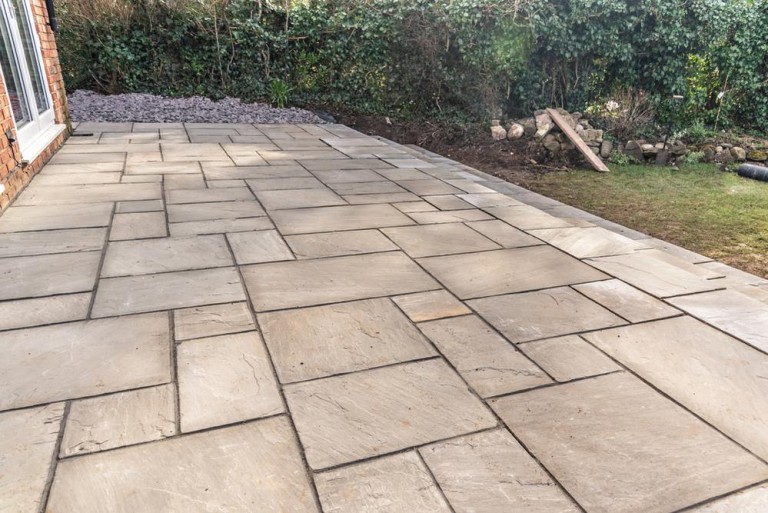 L'entretien paysager, quelles prestations pour vos espaces verts ?